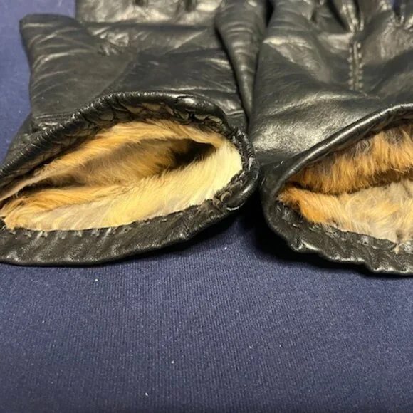 VTG Real Fur Lined Soft Leather Gloves Black Size: Sm-Med